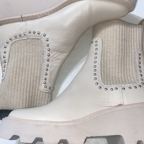 Dolce Vita Womens Hoven Leather Studded Chelsea Boots - Picture 10 of 14